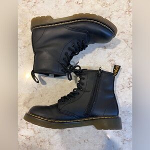 Dr. Martens AirWair JY004 Youth Leather Boots Black Size 3